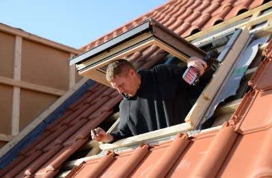 Pose de fenêtres de toit Velux à Aunat
